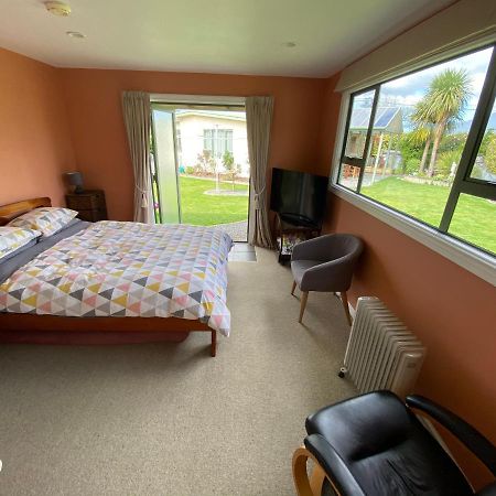 Cosy, Central Greytown Sleepout Luaran gambar